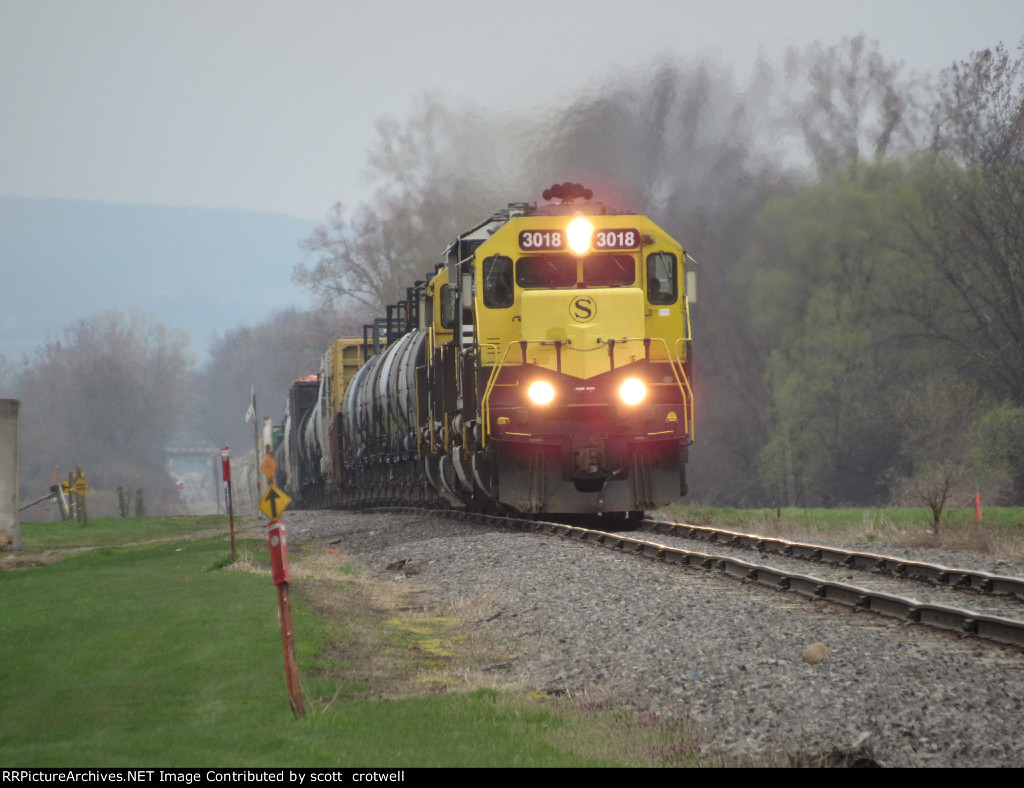 3018 leads through Little York